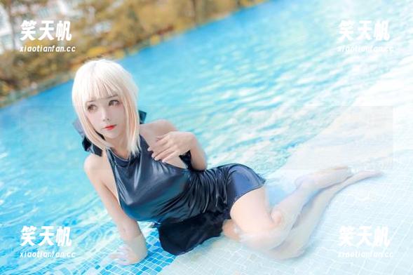 Kitkat Cosplay 看看Kitkat Cosplay的高跟鞋,真是让人忍不住想多看几眼!原图和壁纸,真心推荐!